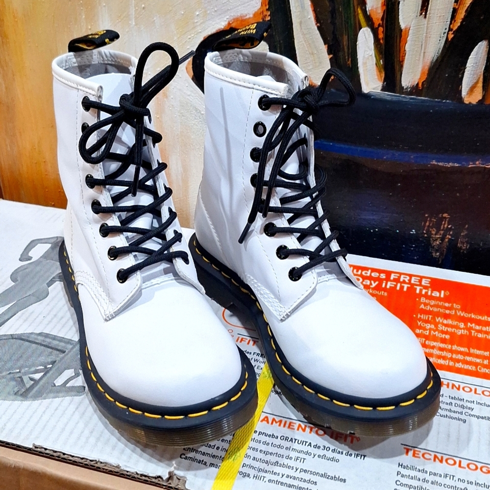 Dr. Martens